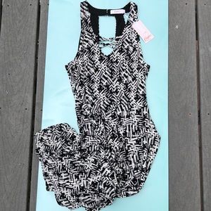 Classy, Cute & Sexy sleeveless high low hem dress